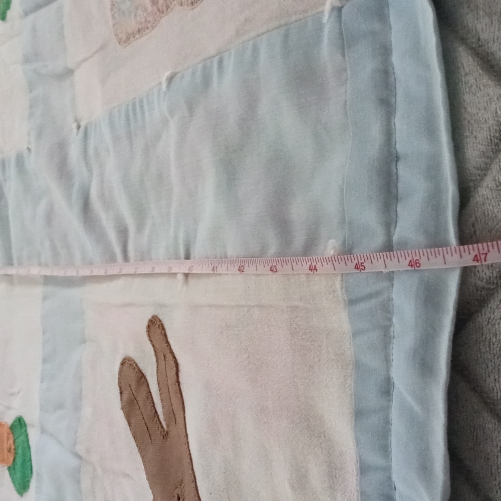 Vintage Hand Stitched Patch Quilt - Picture 8 of 9